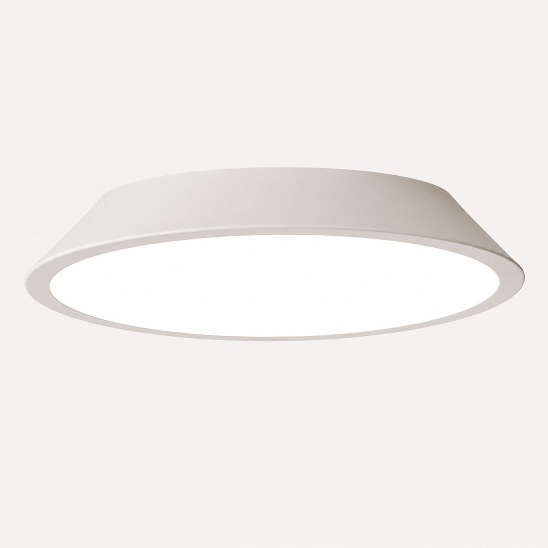 Plafonnier LED au design minimaliste épuré